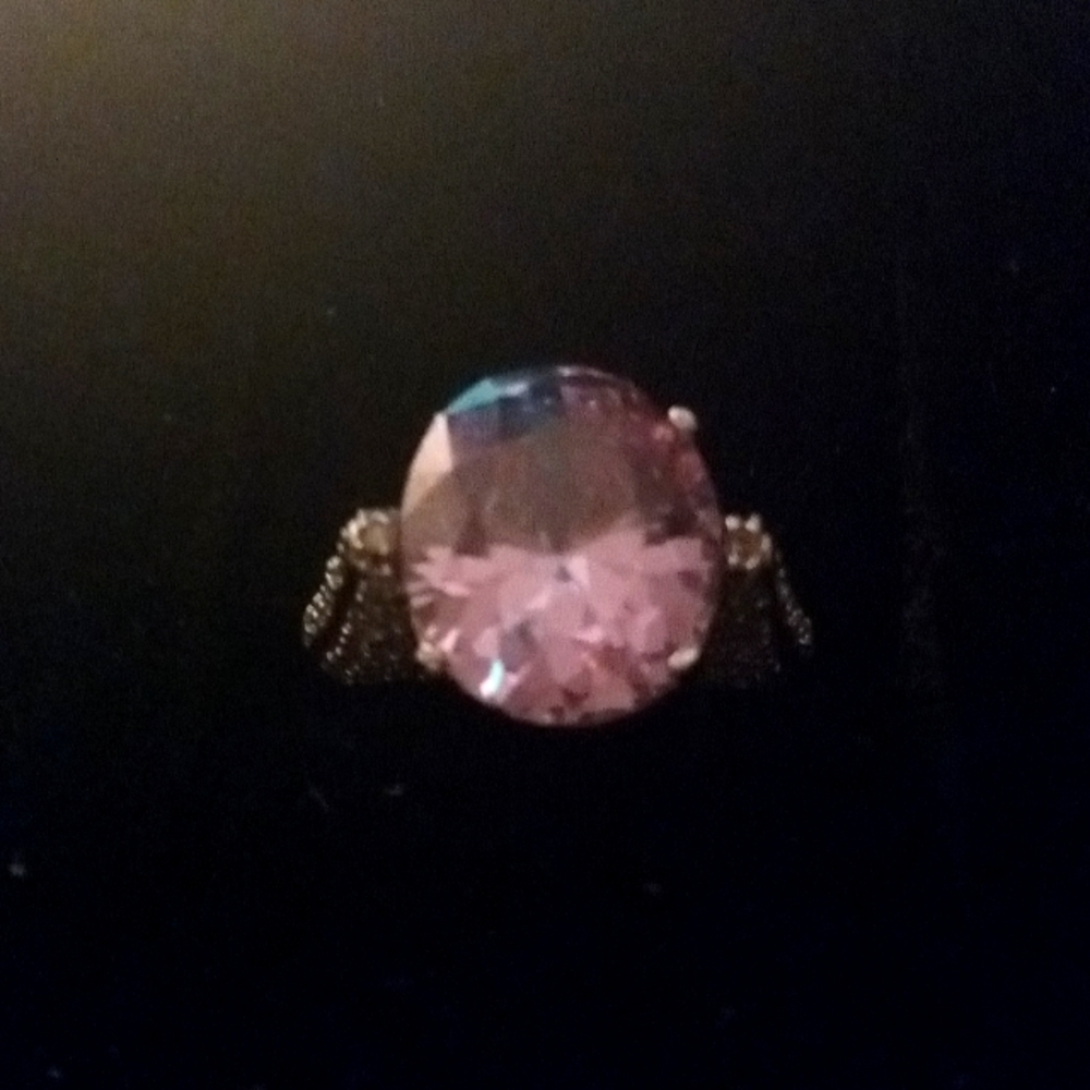 Beautiful Sterling Silver vintage ring